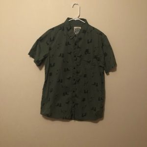 Army green button up short sleeve shirt size M